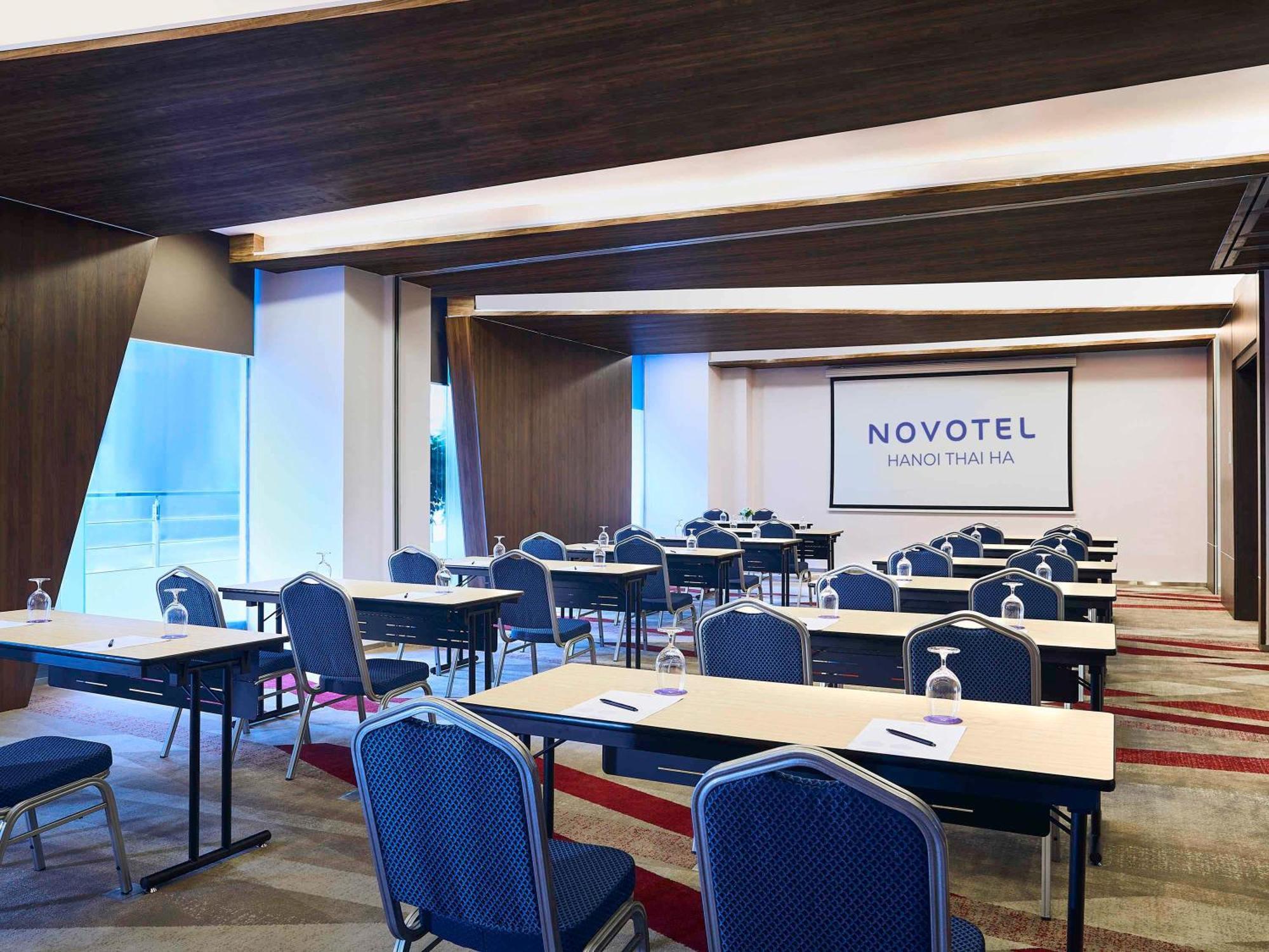 Novotel Hanoi Thai Ha Exterior foto